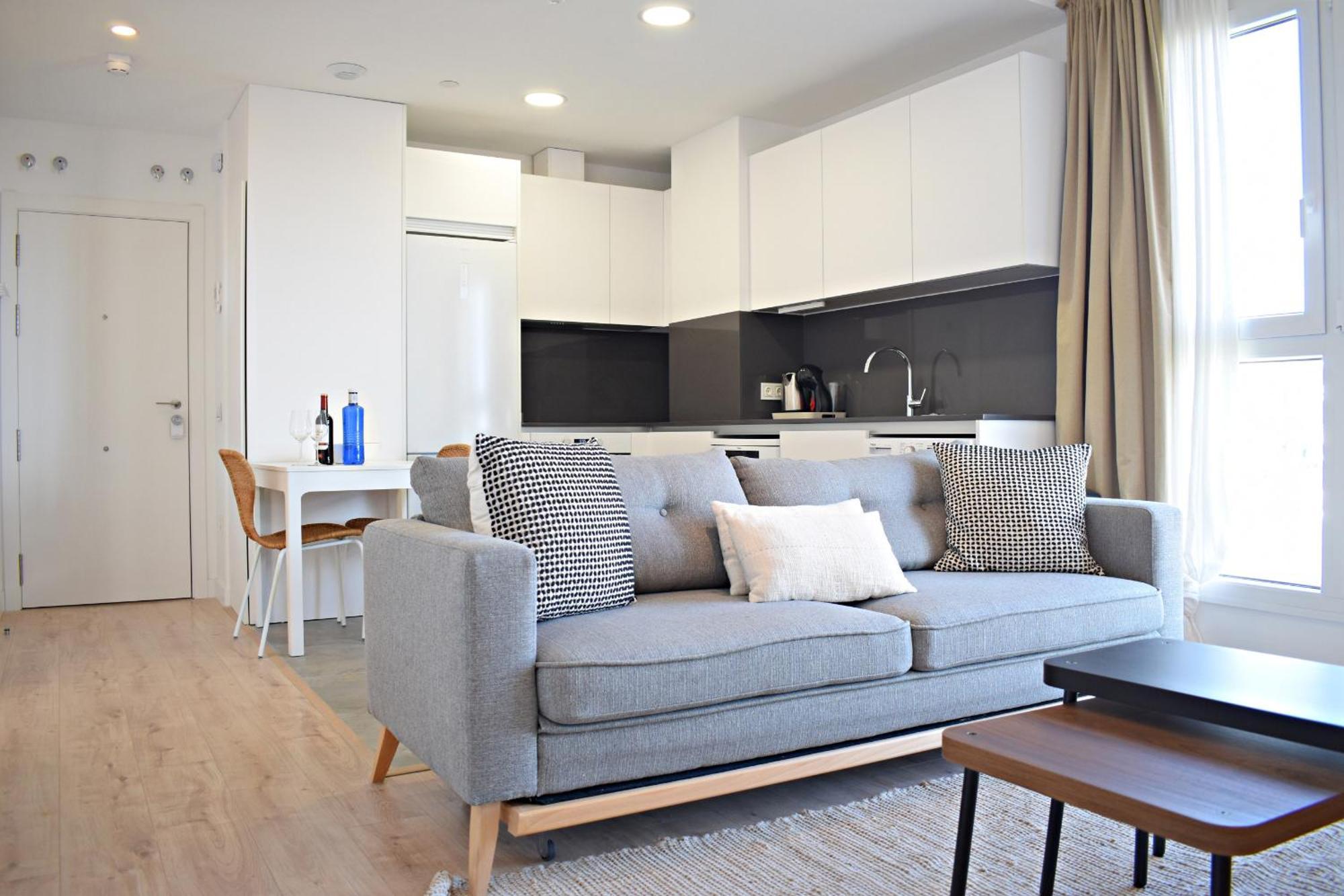 Urban Sky Luxury Flat With Amazing Views In